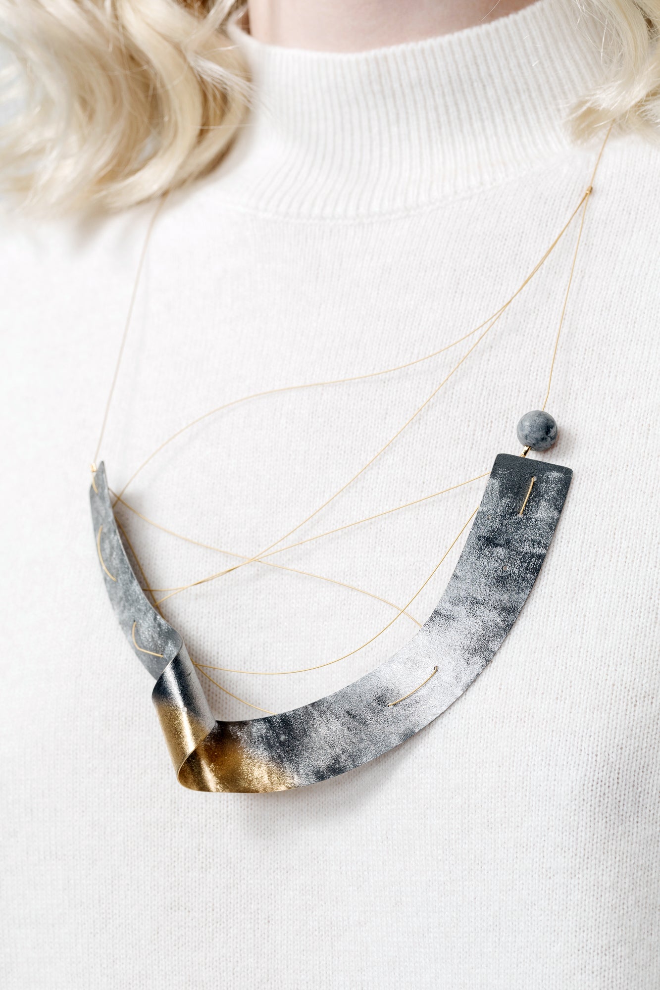 Loop Necklace